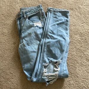 american eagle mom jeans